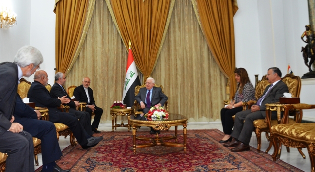 رئیس جمهوری عراق: از توسعه روابط تجاری با ایران استقبال می كنیم