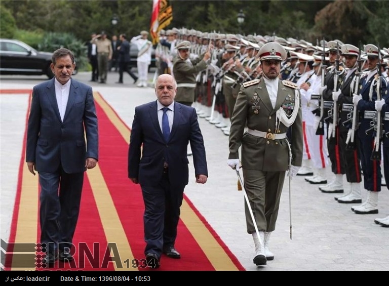 El vicepresidente recibe oficialmente al primer ministro iraquí en Teherán El vicepresidente recibe oficialmente al primer ministro iraquí en Teherán