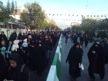 جاماندگان پیاده روی اربعین، بوی حسین(ع) را از عبدالعظیم(ع) جستجو می كنند