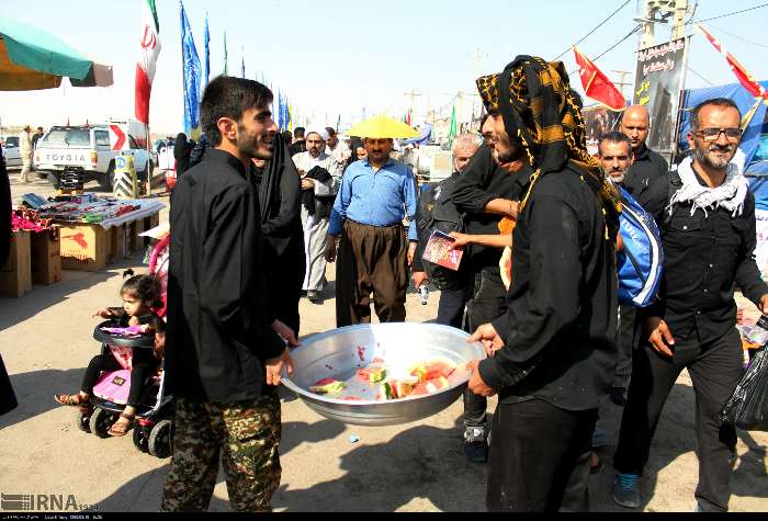 "ای غبار خاک پایت توتیای چشم من"، ندای دلدادگان حسینی همدان در استقبال از زائران اربعین