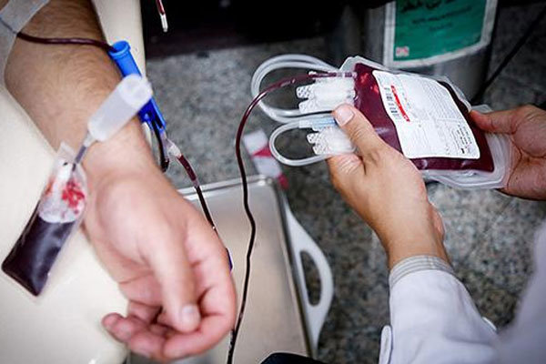 گروه های خونی منفی برای اهدای خون مراجعه كنند