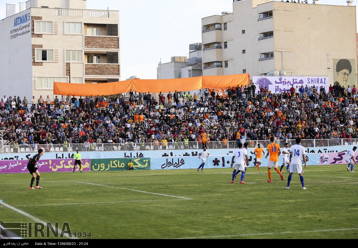 چراغ برق شیراز از دسته دوم فوتبال کشور روشن می‌شود  