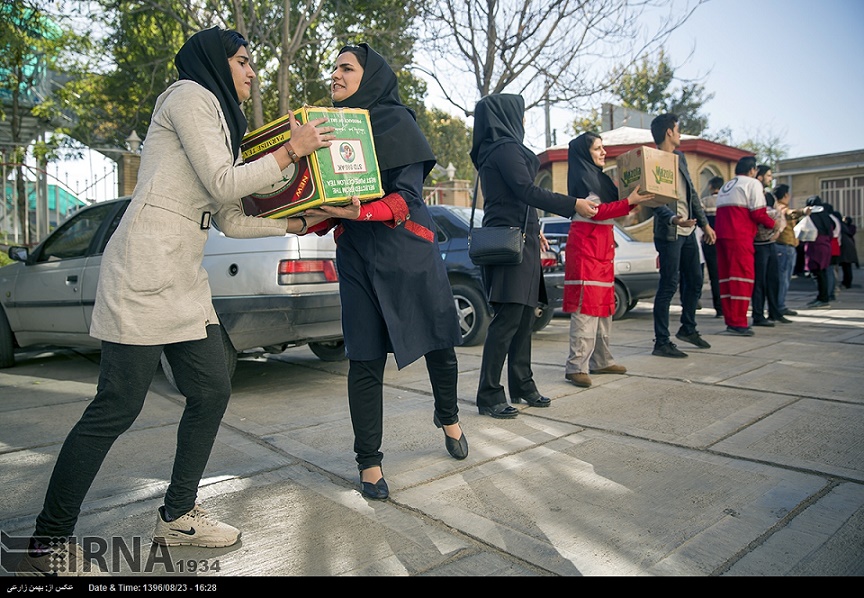 لرزش زمین در سرپل ذهاب دل ایرانیان را به تپش می اندازد/ قدردانی زلزله زدگان از مردم سراسر كشور