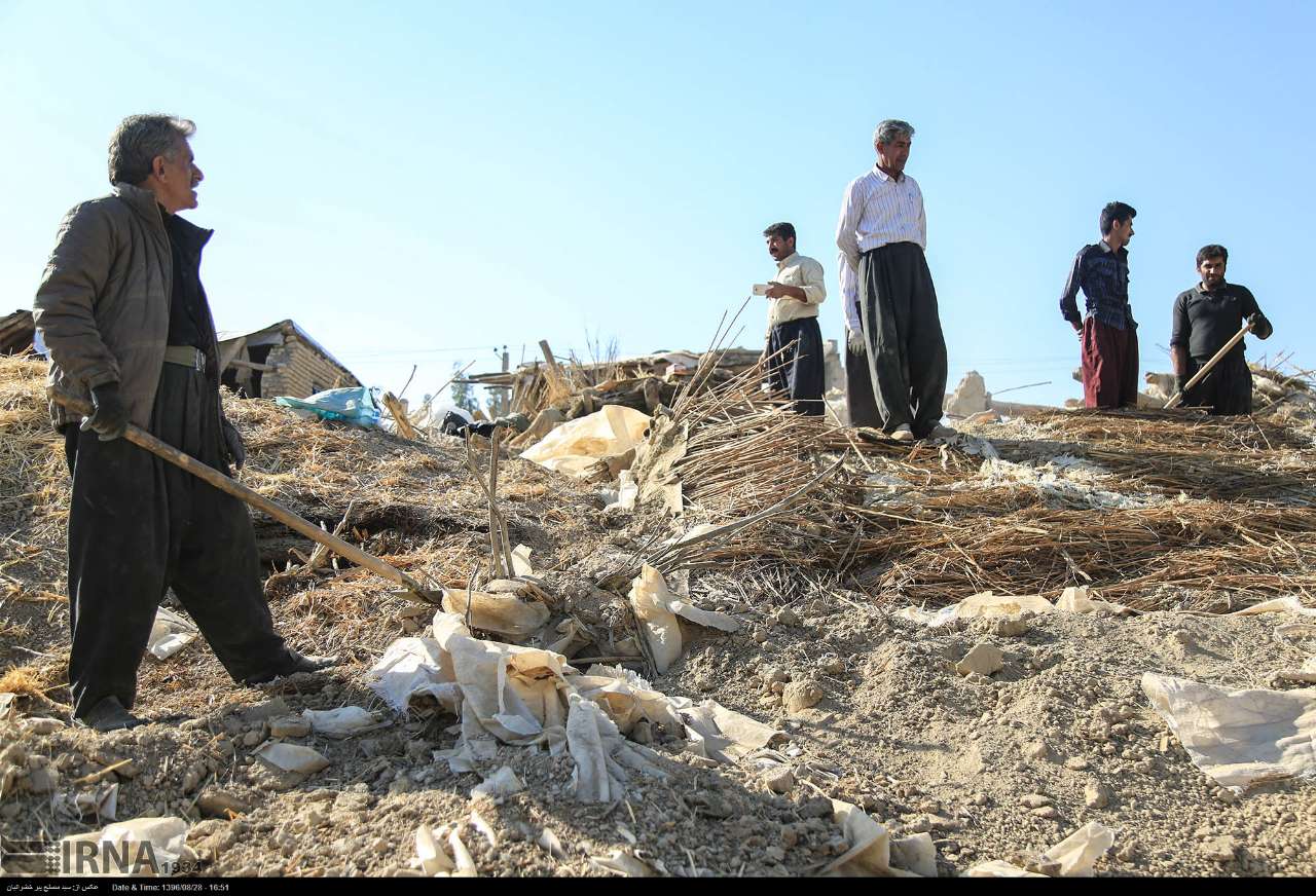 جمع نكردن زباله در مناطق زلزله زده طغيان جوندگان را به دنبال دارد