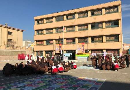 نوزدهمين مانور سراسري زلزله و ايمني در مدارس كردستان برگزار شد