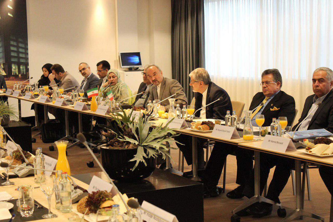 Les entreprises néerlandaises s'intéressent à coopérer avec l'Iran Les entreprises néerlandaises s'intéressent à coopérer avec l'Iran