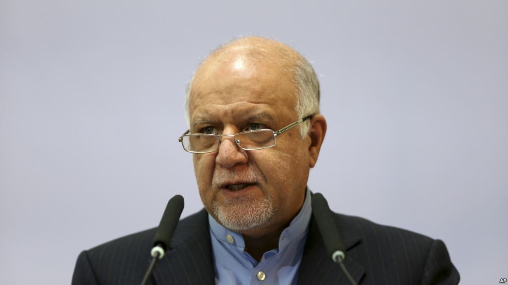 انتقاد زنگنه به اهمال شركت های بیمه در ارزیابی ریسك صنعت نفت انتقاد زنگنه به اهمال شركت های بیمه در ارزیابی ریسك صنعت نفت