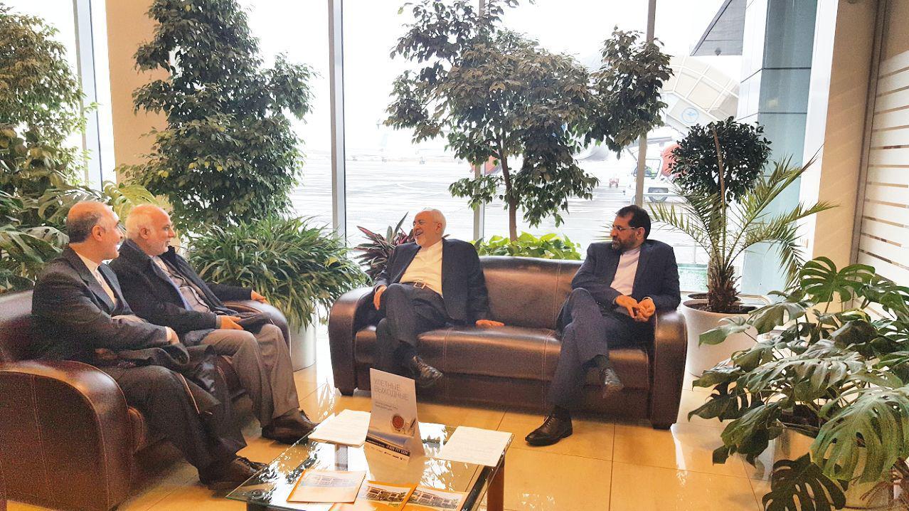 Iranian FM Zarif arrives in Moscow Iranian FM Zarif arrives in Moscow