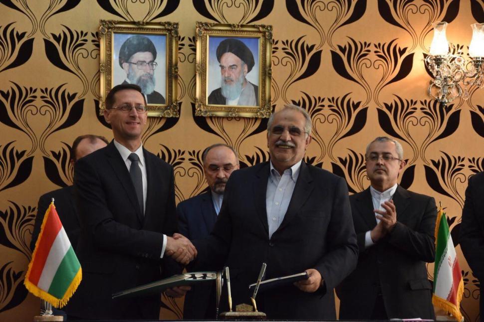 Iran, Hungary sign 2 MoUs on investment, agriculture Iran, Hungary sign 2 MoUs on investment, agriculture