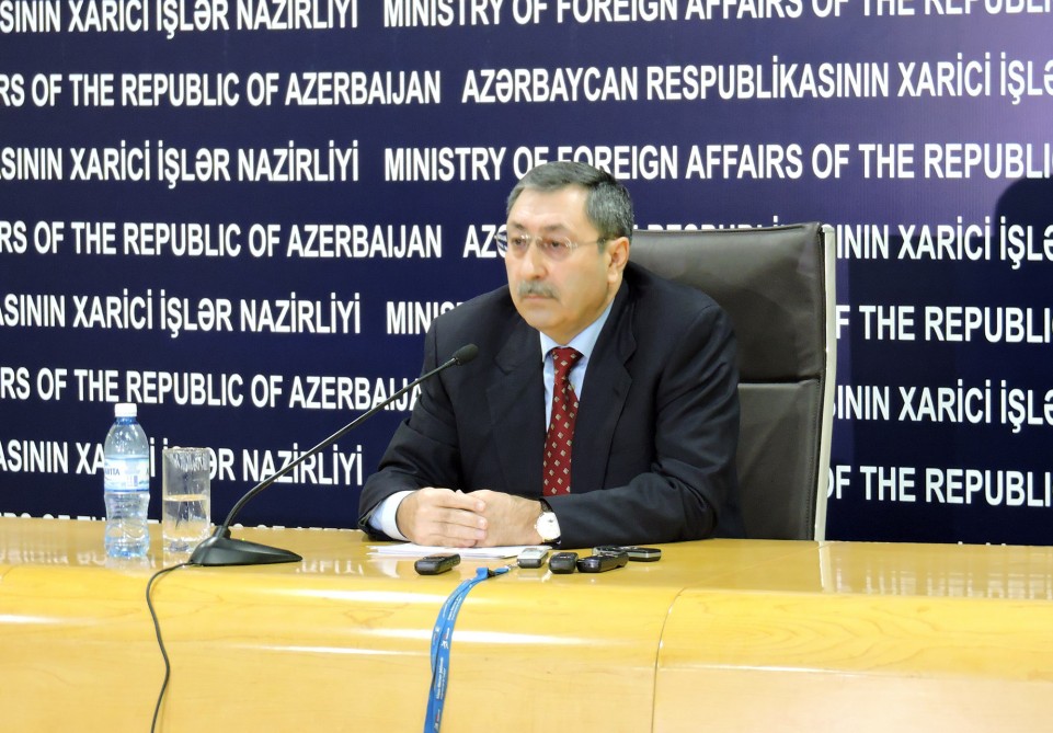 Foreign countries have no right in Caspian Sea: Azeri official Foreign countries have no right in Caspian Sea: Azeri official