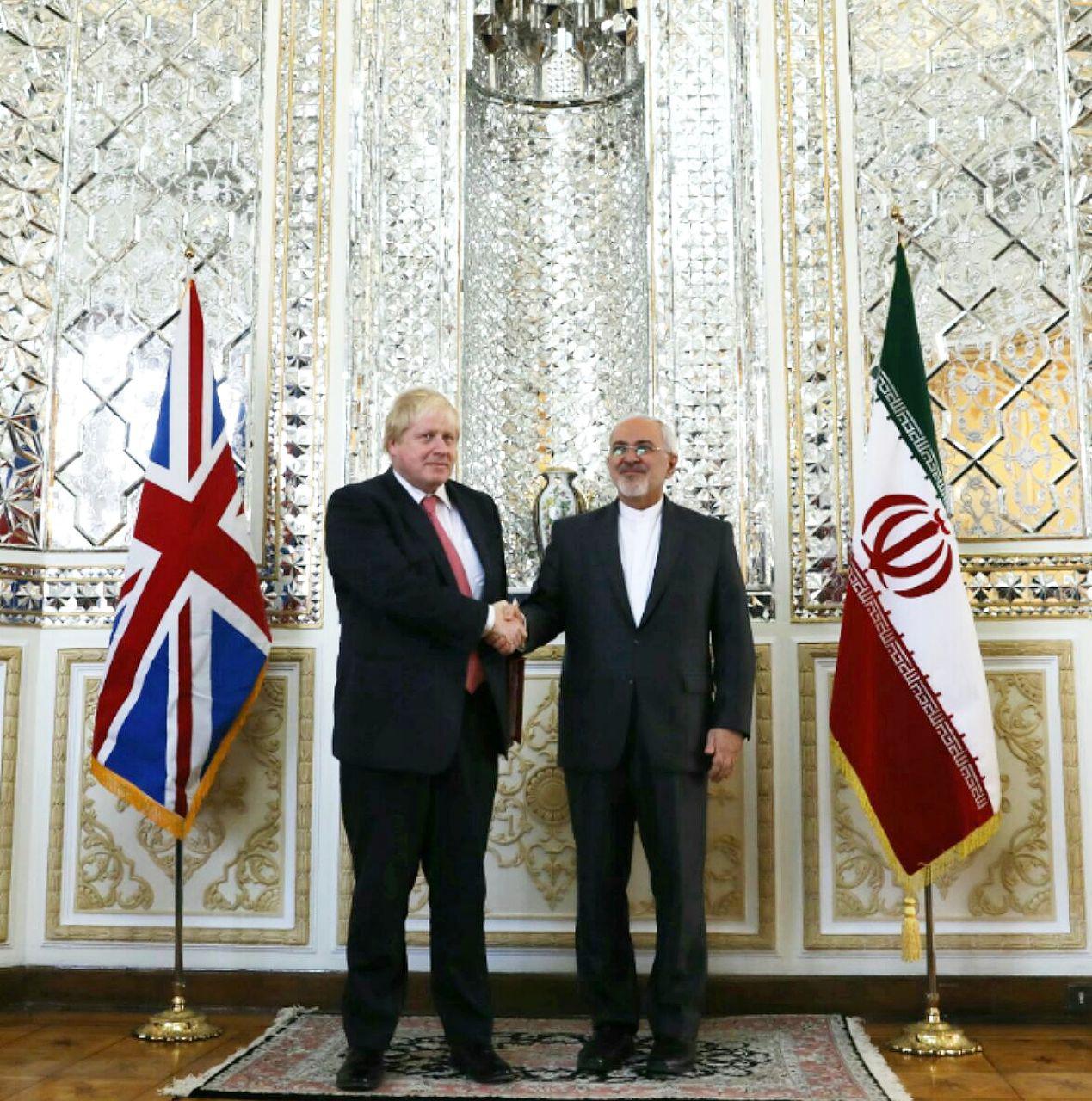 Iranian, UK FMs meet in Tehran Iranian, UK FMs meet in Tehran
