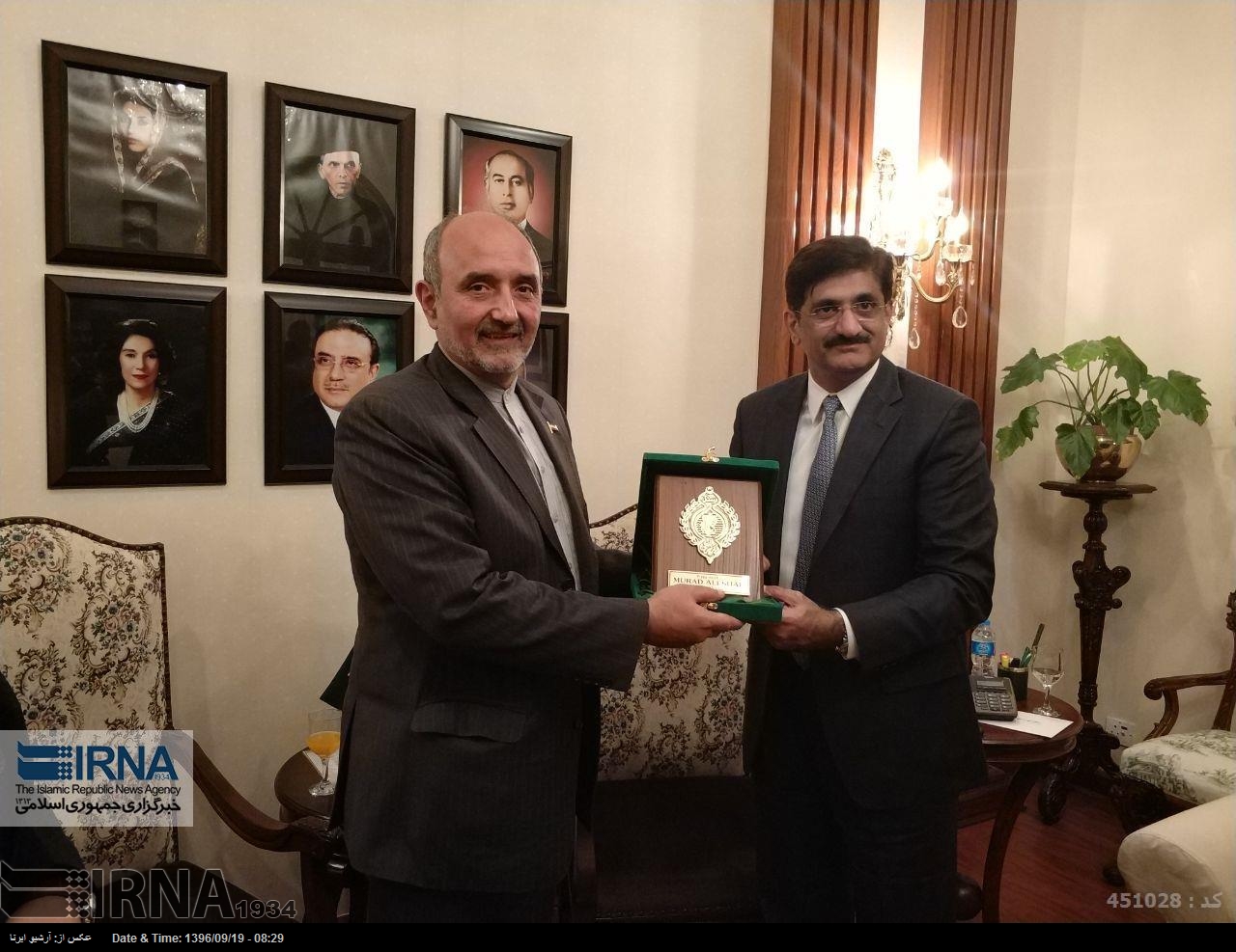 پاک ایران تعلقات کے فروغ کے لئے سب کو آگے آنا ہوگا: پاکستانی وزیر اعلی پاک ایران تعلقات کے فروغ کے لئے سب کو آگے آنا ہوگا: پاکستانی وزیر اعلی