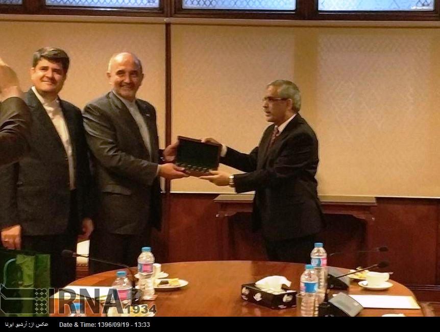 ایران اور پاکستان کا بینکاری تعلقات کی بحالی پر تبادلہ خیال ایران اور پاکستان کا بینکاری تعلقات کی بحالی پر تبادلہ خیال