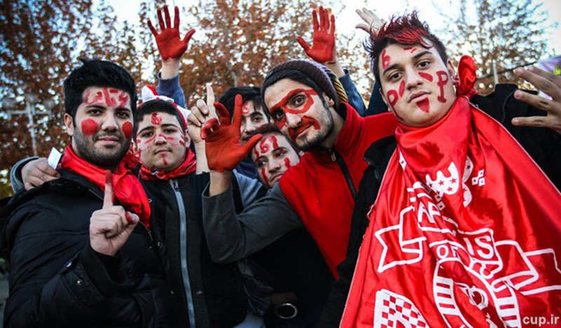 ليگ برترفوتبال/استقبال حدود 10 هزار پرسپوليسي در مصاف با نفت آبادان