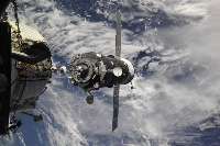 سه فضانورد ایستگاه فضایی بین المللی راهی زمین شدند