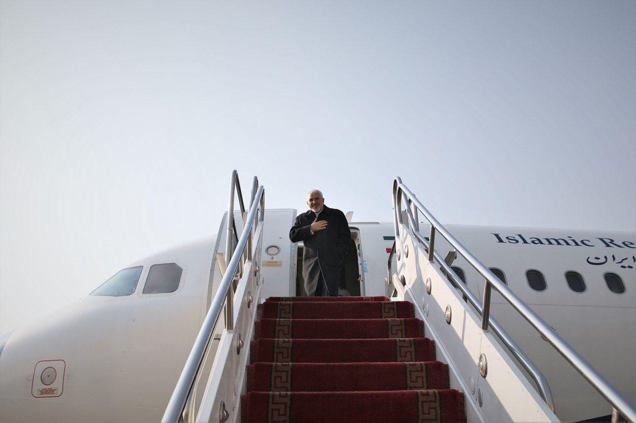 FM Zarif off to Baku to attend trilateral meeting FM Zarif off to Baku to attend trilateral meeting