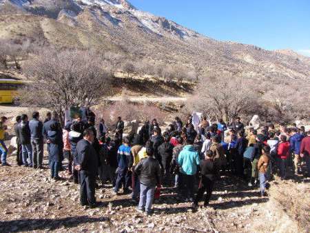 طرح ملی جنگلانه در روستای «وِزگ» بویراحمد اجرا شد