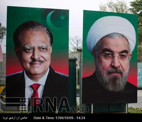 2017 کا سال ایران-پاکستان تعلقات کے فروغ کیلئے مثبت رہا 2017 کا سال ایران-پاکستان تعلقات کے فروغ کیلئے مثبت رہا
