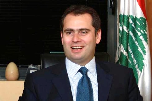 Lebanese politician urges Trump to solve US issues rather than others Lebanese politician urges Trump to solve US issues rather than others