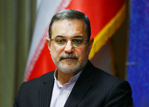 Iranischer Minister kondoliert zum Tod von zwei iranischen Schülern Iranischer Minister kondoliert zum Tod von zwei iranischen Schülern