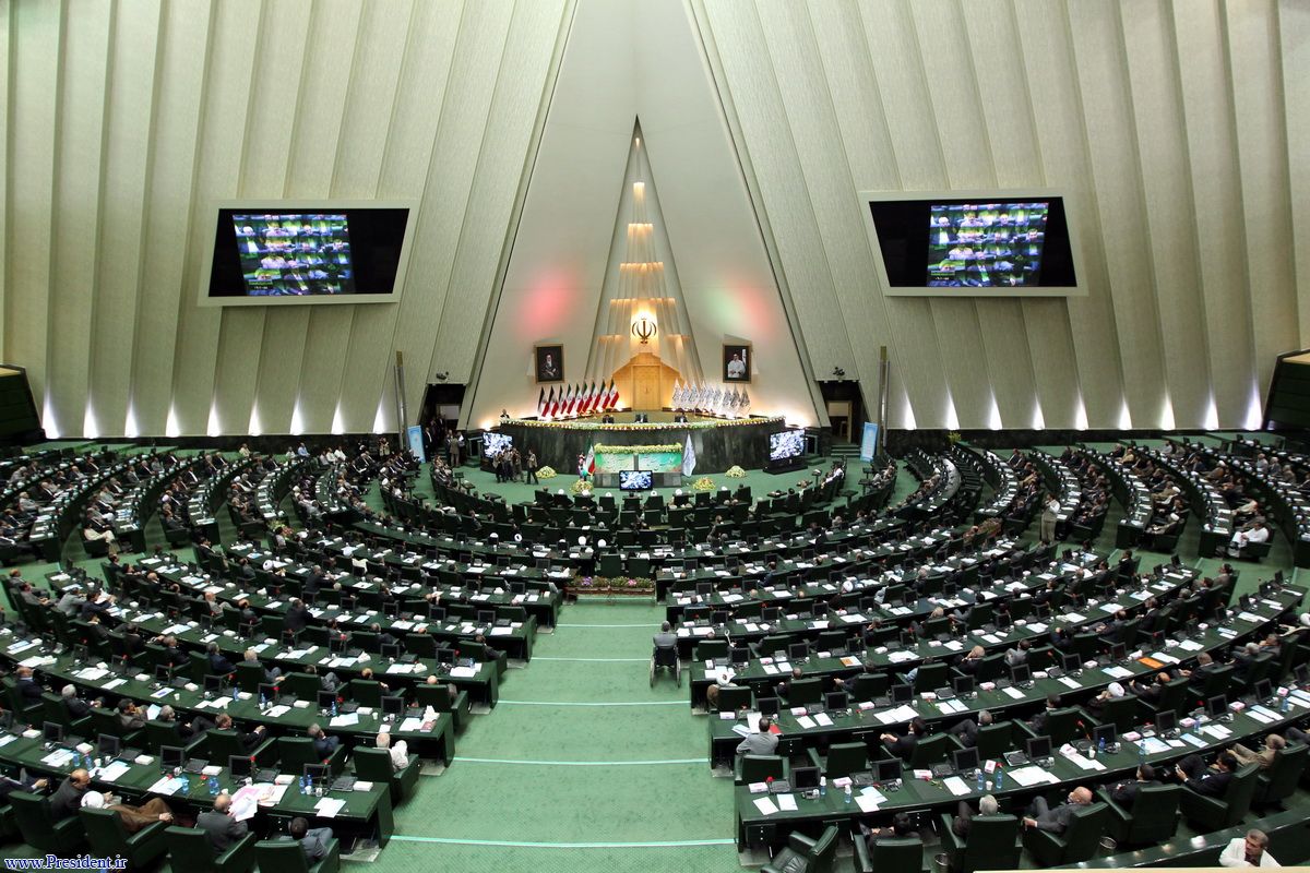 Senior MPs slam US meddling in Iran Senior MPs slam US meddling in Iran