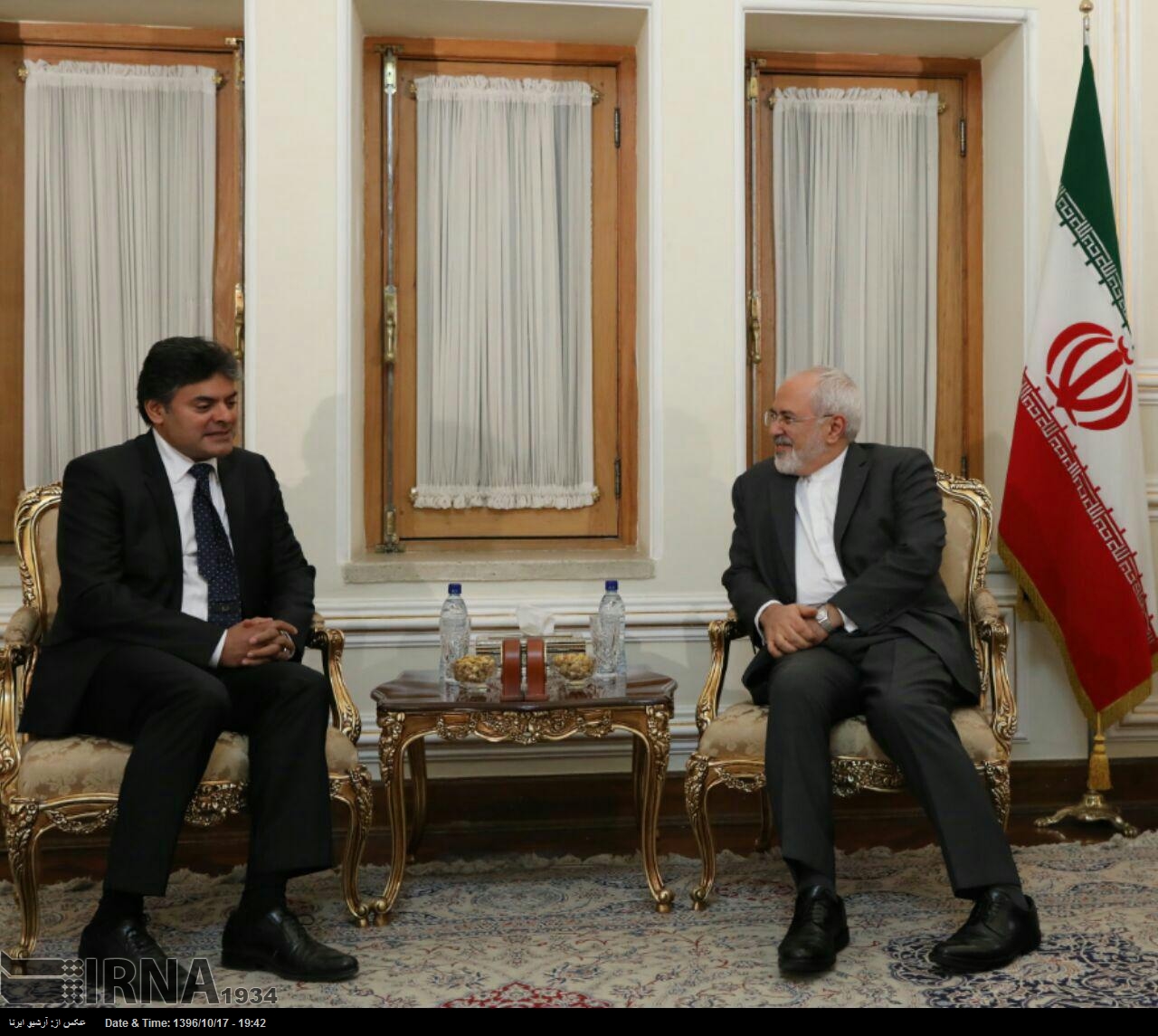 Zarif mülteciler konusunda BM ile işbirliğinin devamına vurgu yaptı Zarif mülteciler konusunda BM ile işbirliğinin devamına vurgu yaptı