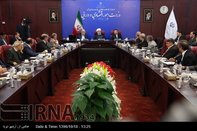 Ruhani: Tüm yetkililer eleştirilebilirler Ruhani: Tüm yetkililer eleştirilebilirler