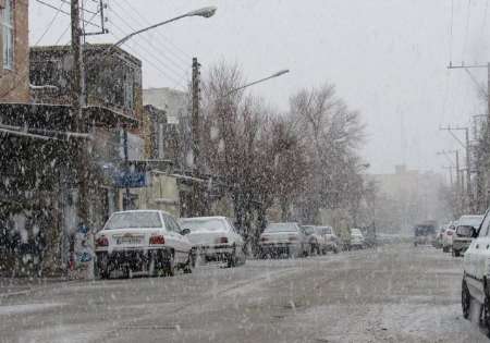 بارش برف در 12 استان، لغزندگی جاده ها و تعطیلی برخی مدارس