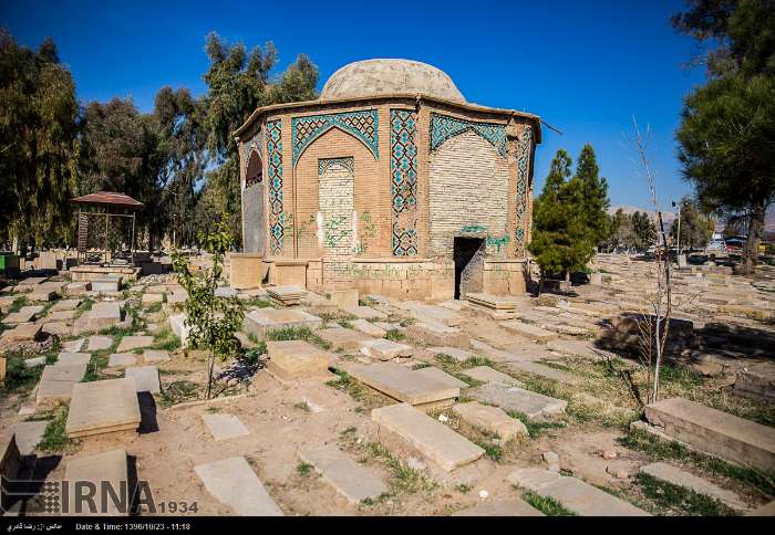 گورستان دارالسلام شیراز احیا می‌شود، نه تخریب