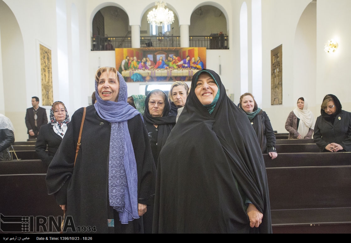 Vizepräsidentin für Frauen- und Familienangelegenheiten in der Kirche der Heiligen Muttergottes in Teheran Vizepräsidentin für Frauen- und Familienangelegenheiten in der Kirche der Heiligen Muttergottes in Teheran