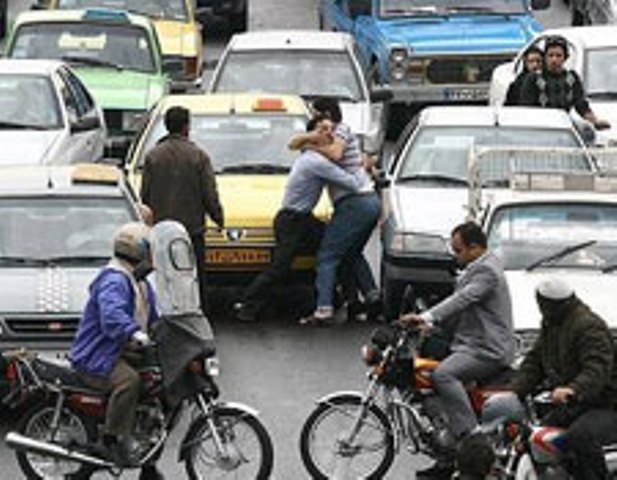 بالا بردن آستانه تحمل راهكار كاهش نزاع و درگيري