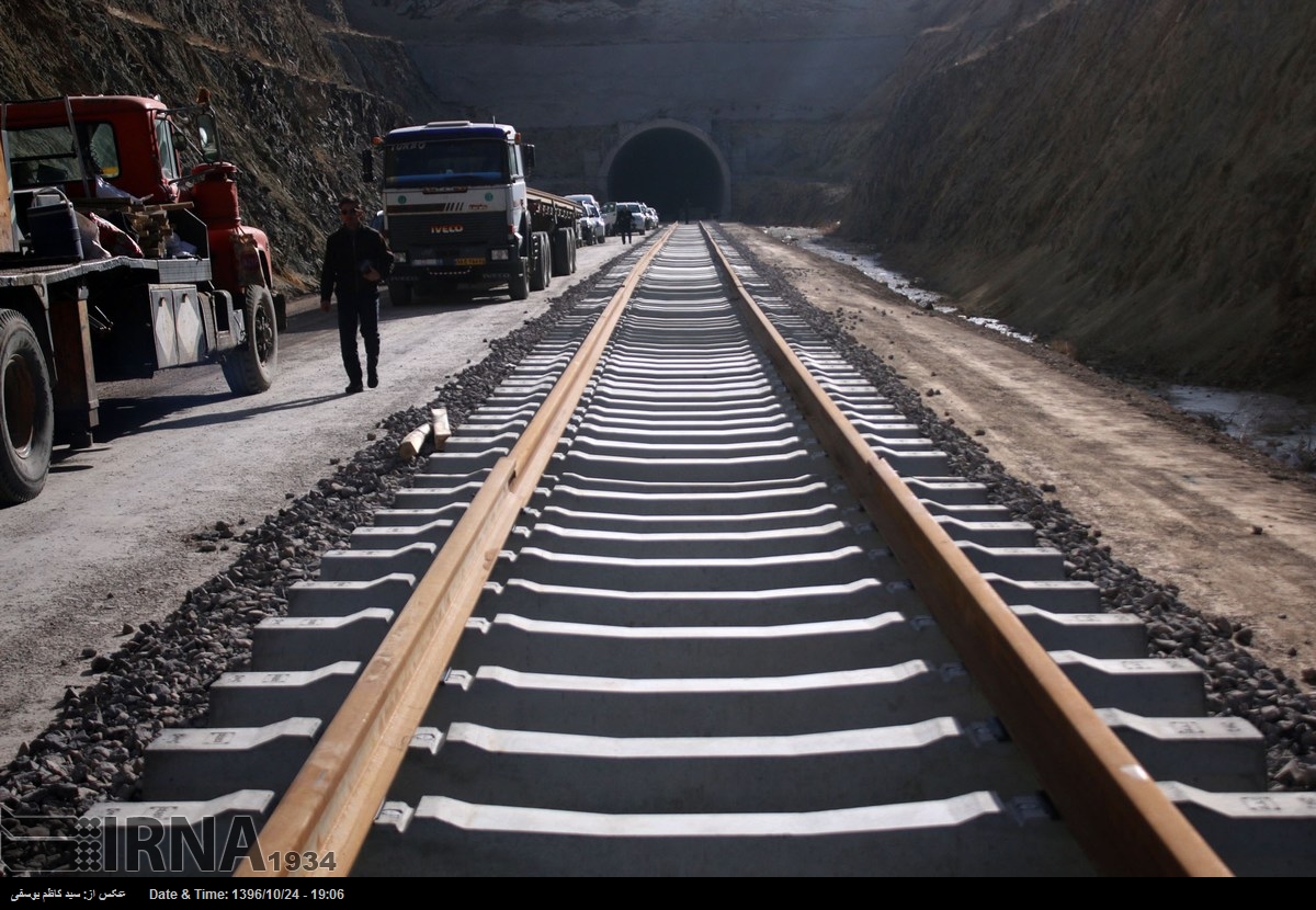 مذاکرات مالی و فنی ساخت راه‌آهن رشت- آستارا با روسیه همزمان پیش می‌رود