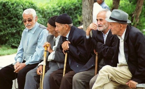 گذر از چالش سالمندی با برنامه ریزی مدون و تدابیر كارآمد