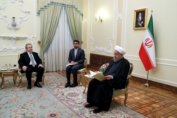 Irans Präsident betont die Einhaltung aller Unterzeichnerstaaten des Atomabkommens Irans Präsident betont die Einhaltung aller Unterzeichnerstaaten des Atomabkommens