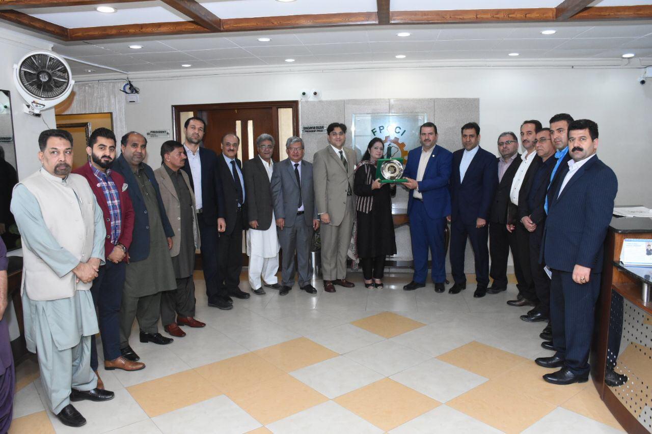 Iranian trade activist calls for expansion of trade ties with Pakistan Iranian trade activist calls for expansion of trade ties with Pakistan