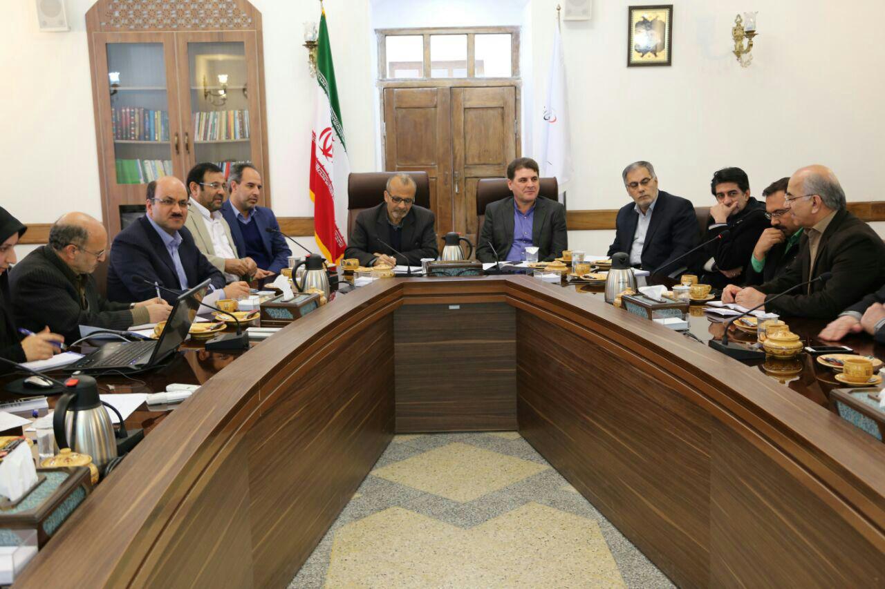 الدنمارك تعلن استعدادها للاستثمار في نقل المياه من بحر عمان الي يزد الدنمارك تعلن استعدادها للاستثمار في نقل المياه من بحر عمان الي يزد