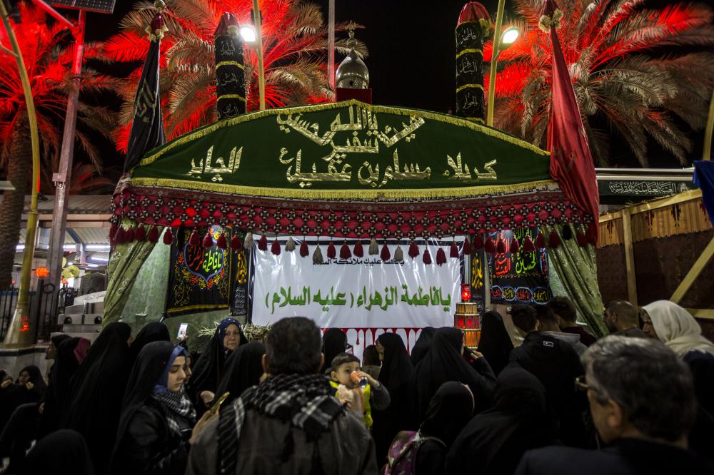 انطلاق مهرجان (موسم الاحزان) في كربلاء المقدسة بمناسبة شهادة الزهراء (ع) انطلاق مهرجان (موسم الاحزان) في كربلاء المقدسة بمناسبة شهادة الزهراء (ع)
