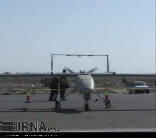Irán desarrolla un avión de combate no tripulado armado con bomba guiada de precisión