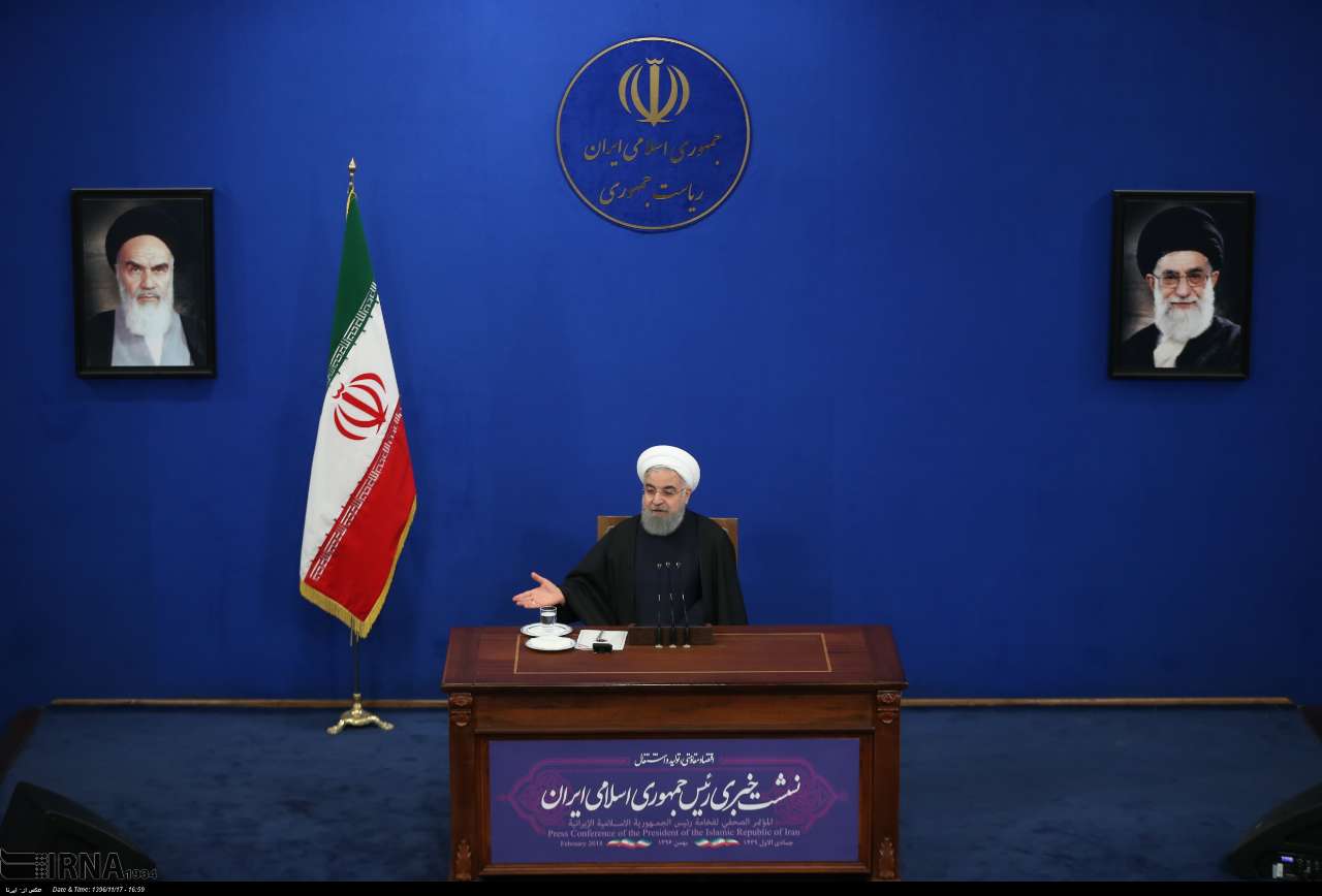 روحانی: توفیر فرص العمل الإنتاجیة كانت ولازالت من أهداف الحكومة روحانی: توفیر فرص العمل الإنتاجیة كانت ولازالت من أهداف الحكومة