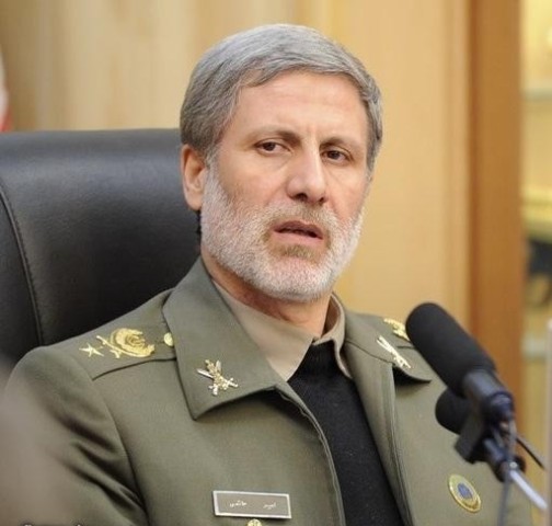 وزير الدفاع : وزارة الدفاع تؤمن جميع احتياجات القوات المسلحة وزير الدفاع : وزارة الدفاع تؤمن جميع احتياجات القوات المسلحة
