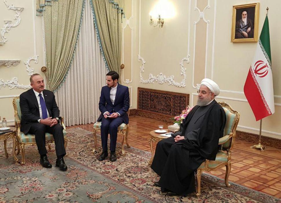 الرئیس روحانی یؤكد ضرورة الحفاظ علي وحدة الاراضی السوریة الرئیس روحانی یؤكد ضرورة الحفاظ علي وحدة الاراضی السوریة