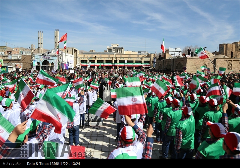 سپاه چهارمحال و بختیاری:انقلاب اسلامی الگوی مردم‌سالاری دینی را به جهان عرضه کرد