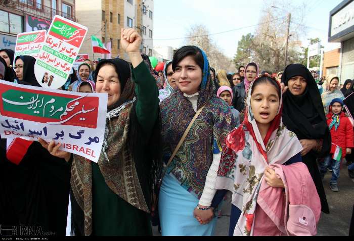 فیلم| دعوت بانوان گلستان از مردم برای حضور در راهپیمایی ۲۲ بهمن