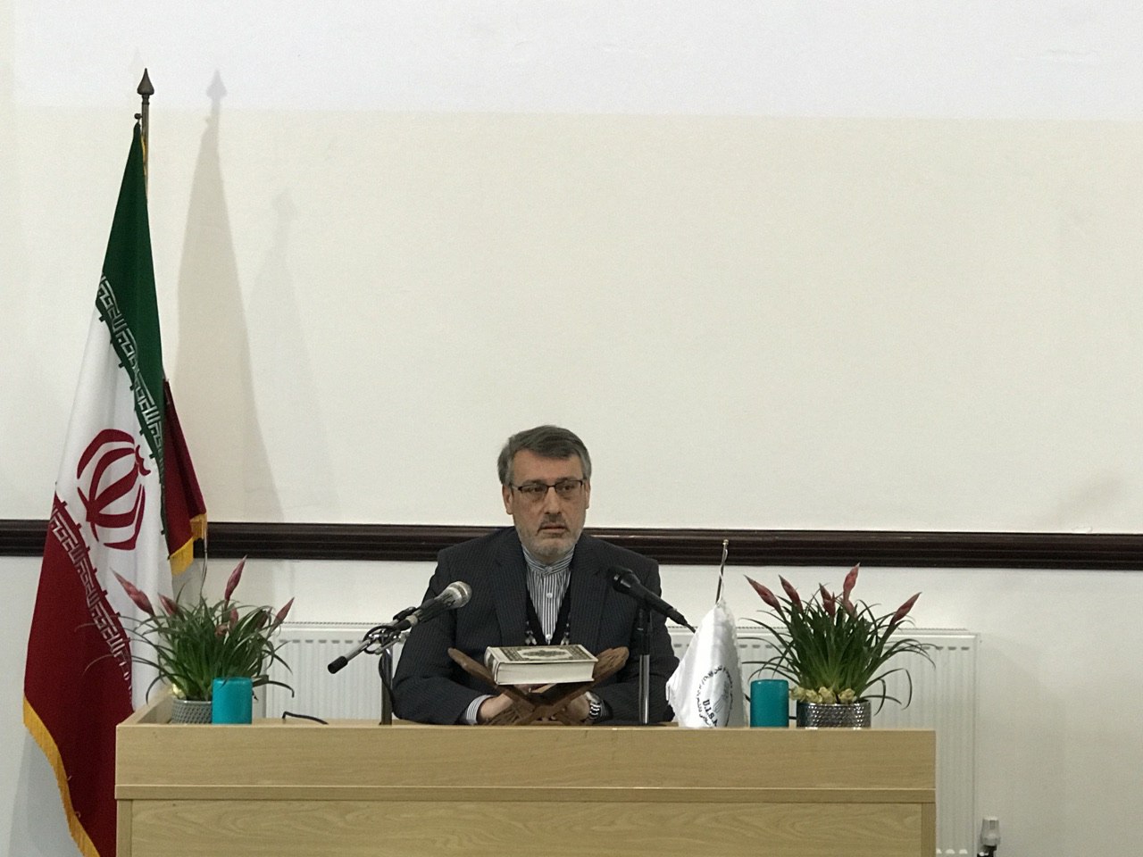 بعيدي نجاد: الإتفاق النووي سلب من الغرب ذرائع الضغط علي إيران بعيدي نجاد: الإتفاق النووي سلب من الغرب ذرائع الضغط علي إيران