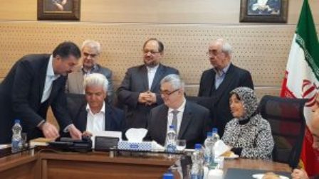 تعاون ايراني فرنسي في مجال انتاج قطع غيار السيارات تعاون ايراني فرنسي في مجال انتاج قطع غيار السيارات