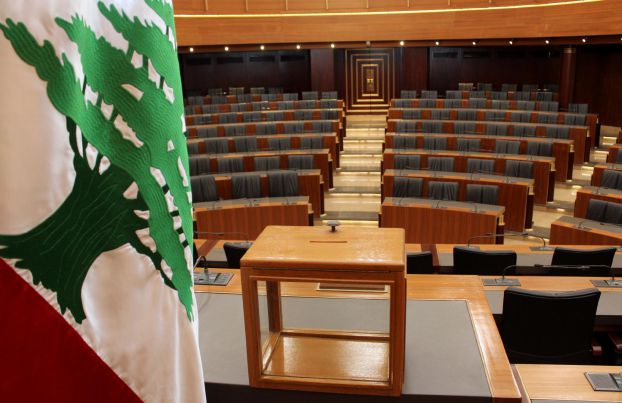 الانتخابات النيابية المقبلة في لبنان: بين قانون جديد وتحالفات غير واضحة الانتخابات النيابية المقبلة في لبنان: بين قانون جديد وتحالفات غير واضحة