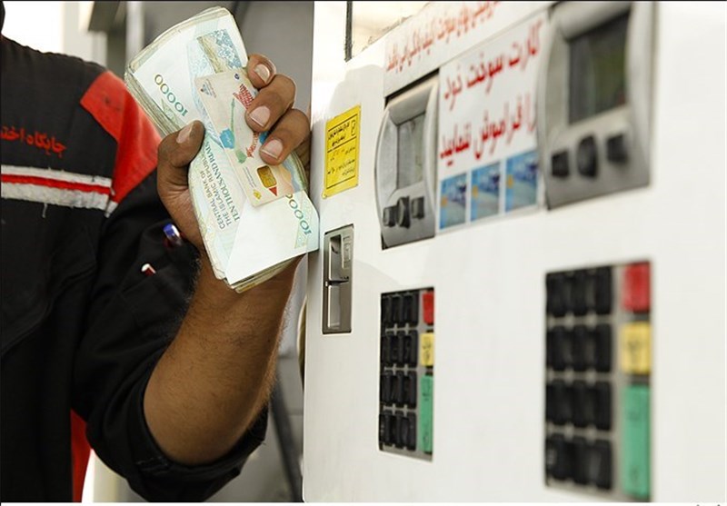 سخنگوی شركت پخش فرآورده های نفتی: با گرانفروشان بنزین برخورد می شود