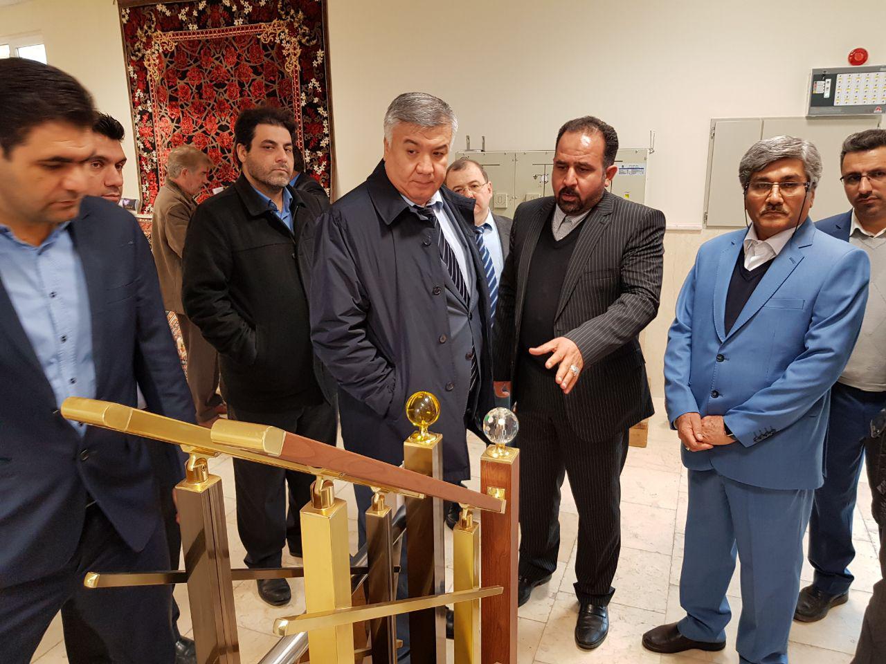 أوزبكستان ترغب بتنمية العلاقات الاقتصادية مع ايران أوزبكستان ترغب بتنمية العلاقات الاقتصادية مع ايران