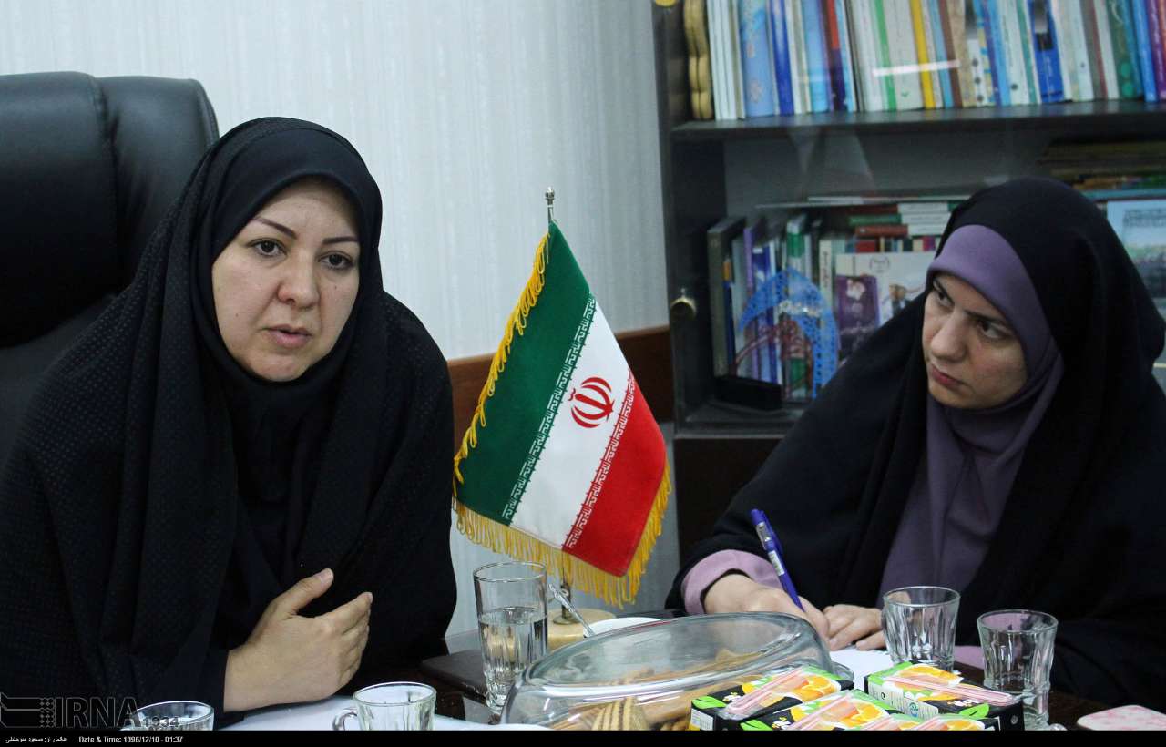 تجلیل از بانوان خبرنگار برتر رسانه در یزد - ایرنا