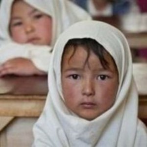 كودكان پناهنده ای كه از مهر جا نمی مانند كودكان پناهنده ای كه از مهر جا نمی مانند